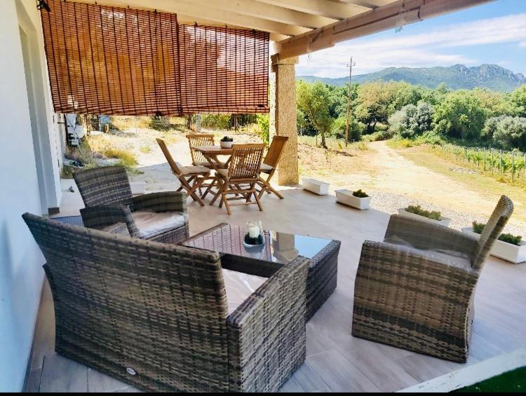 Elegant Country Open Space Deluxe Tenuta Piredu -monti-olbia *