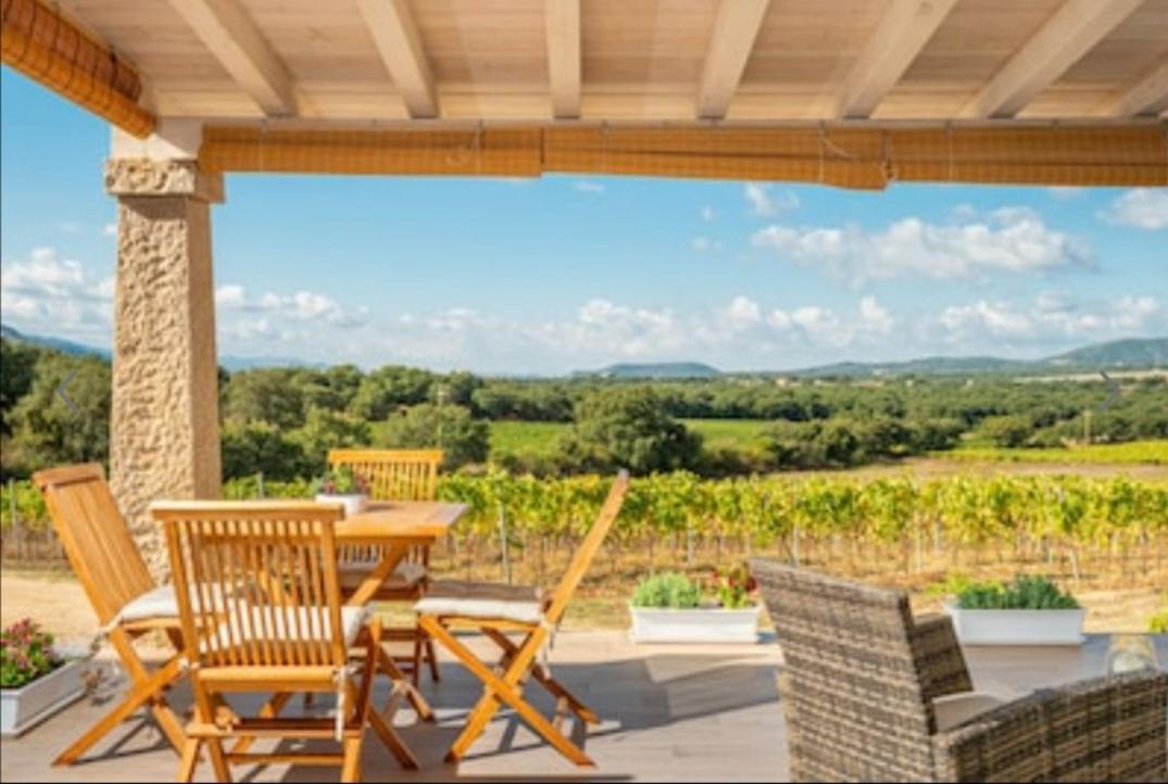 Elegant Country Open Space Deluxe Tenuta Piredu -monti-olbia Apartment Monti
